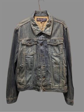 NWT Seven7 Faded Blue Trucker Denim Jacket